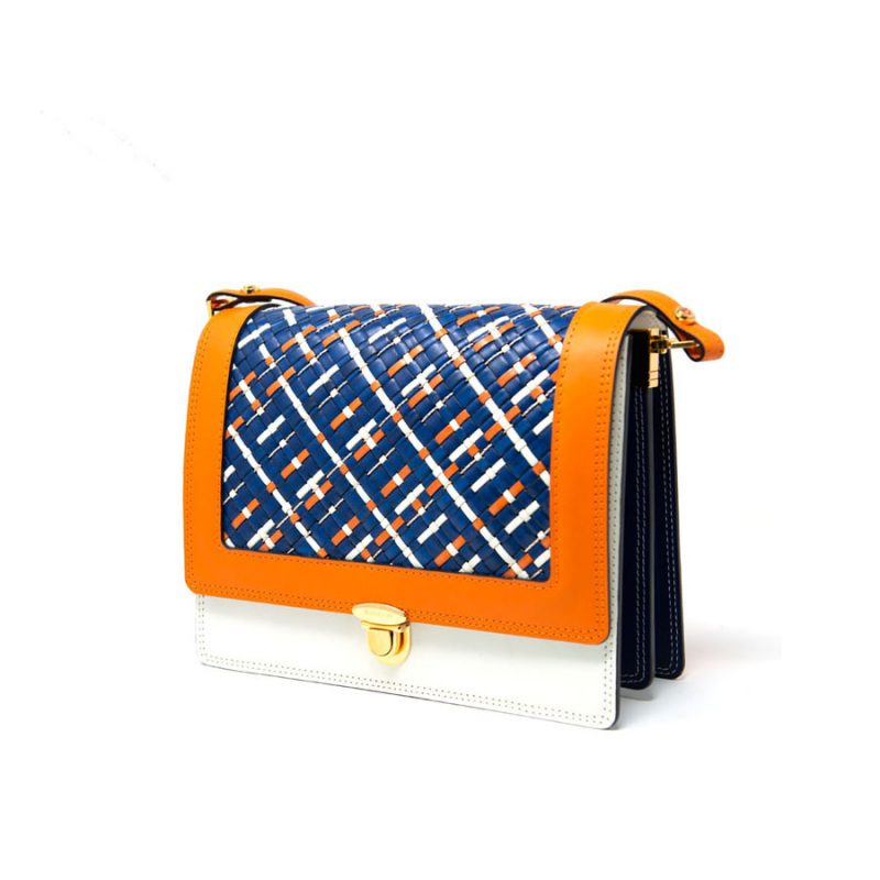 Athison-Borsa-tracolla-crossbody-quadro-pelle-rame-leather-copper-capri-tre-quarti.jpg Athison-Borsa-tracolla-crossbody-quadro-pelle-rame-leather-copper-capri-tre-quarti.jpg